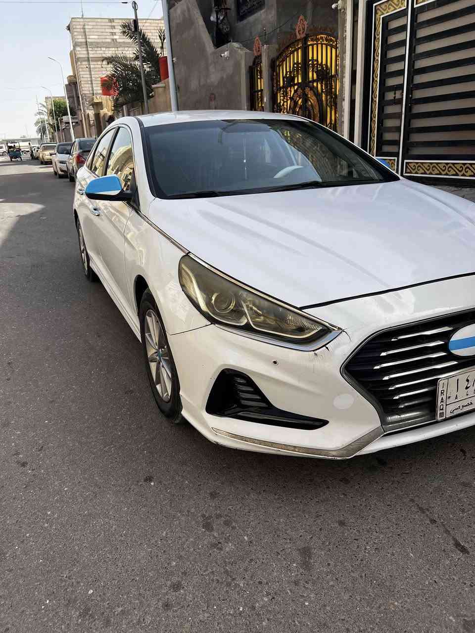 السلام عليكم سياره سوناته مويل 2018 وارد امريكي مكينه 2400 بلكارتون ضربتهه مو قويه موجود بلمنشور  تبديل المدكر الايسر وبيهه ضربه دراجه يم قبق البانزين  مو قويه بيهه مكانات صبغ تبريد ستوه شاد منضومه جديده السعر 125 وبيهه مجال للطيبين مكان السياره بصره الزبير ***********

