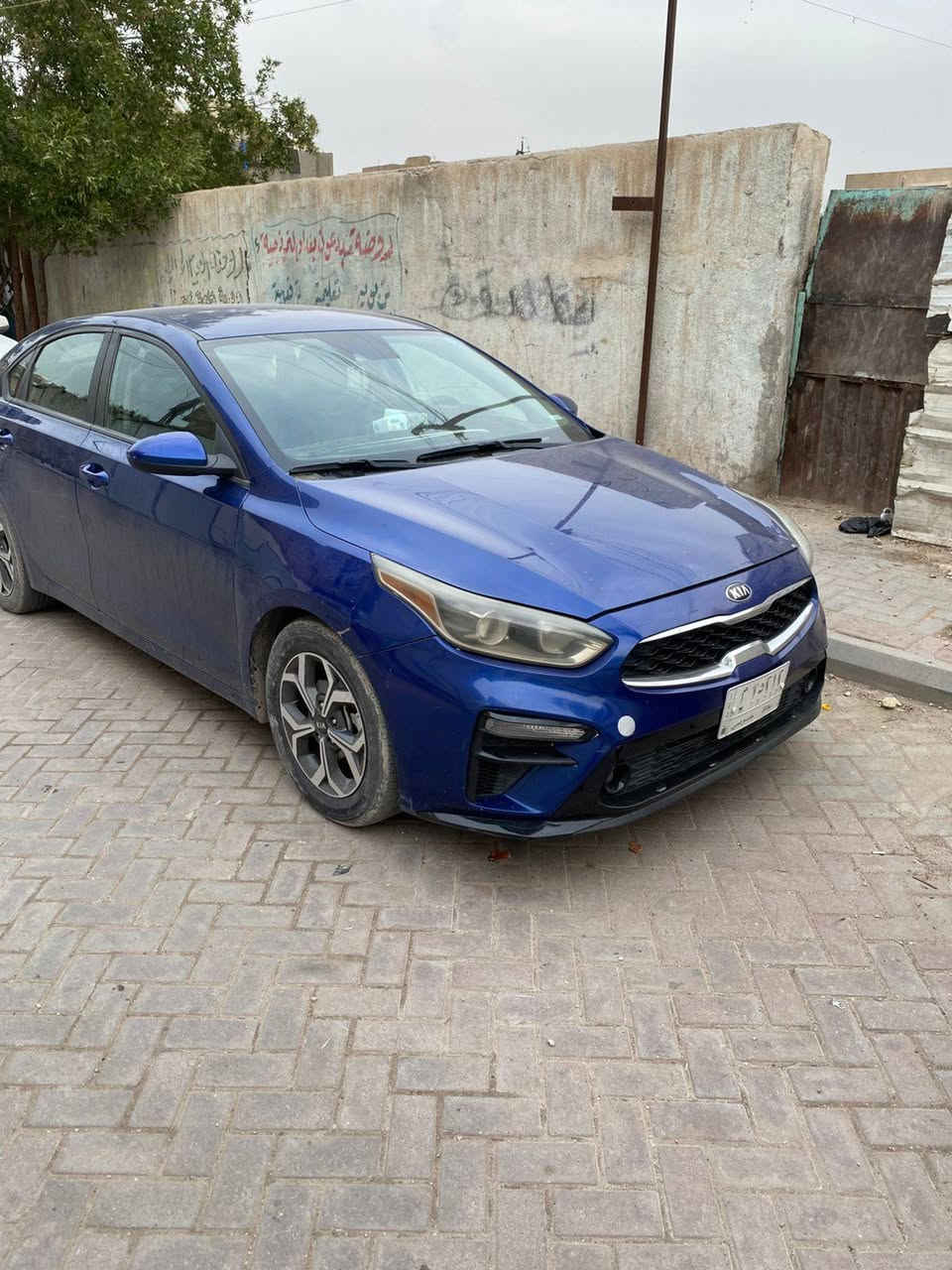 السلام عليك فورتي موديل ٢١ امريكي  رقم بغداد معوقين السعر ١١٠ وهاذ رقمي ***********
