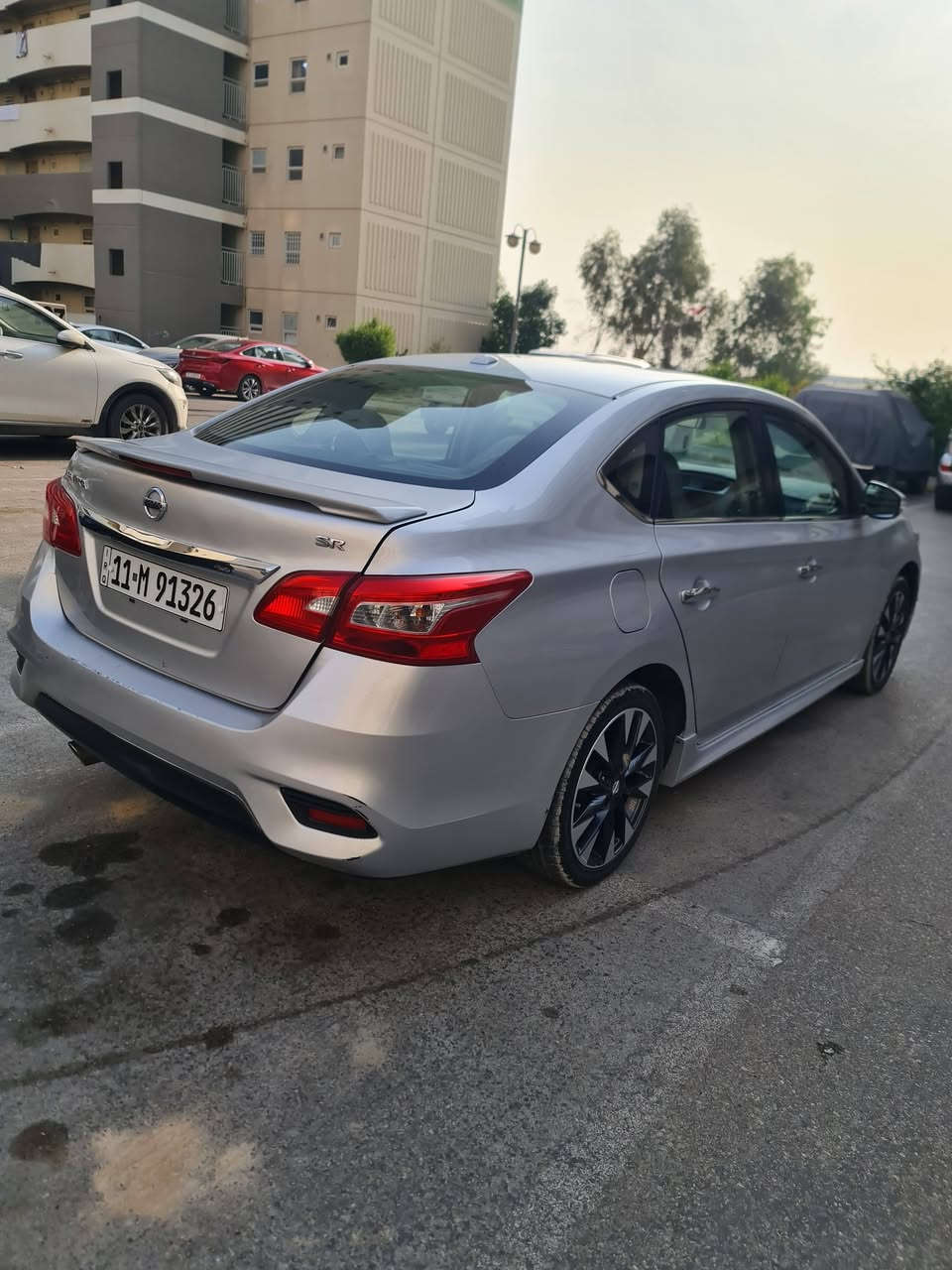 نيسان سنترا
تفاصيل بصور 
***********
