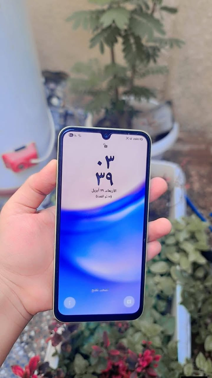🌐🔥 هاتف  مستعمل+الشاحن
📱 𝐆𝐚𝐥𝐚𝐱𝐲  𝐒𝐚𝐦𝐬𝐮𝐧𝐠  A15😍👌
شاشة 6.7 بوصة بتردد 90 هيرتز
الذاكره 256 كيكا بايت والرام 8 كيكا بايت
المعالج جي99 يفتح ببجي 60 فريم صوت قوي
كاميرا خلفية 50MP  كاميرا أمامية 8MP
بطارية 5000mAh مع شحن سريع 25W
جهاز مكفول نضافه 100% بدون ملحقات سعره 190 الف ركز الذاكره 256


**إذا كنت صاحب هذا الإعلان وتريد حذفه لأي سبب، رجاءا أرسل رسالة إلى الدعم الفني**