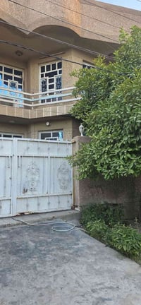 🏡 بيت للبيع – طابو ملك صرف 📍 الموقع: جكوك حي الأساتذة، مقابل النهر، عل...