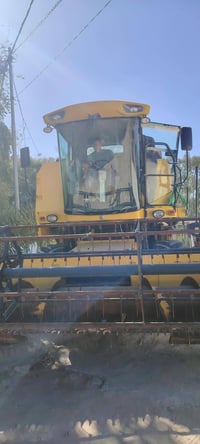 حصاده نيهولند 5040 • مكينه جديده • مشتغله ١٦٠٠