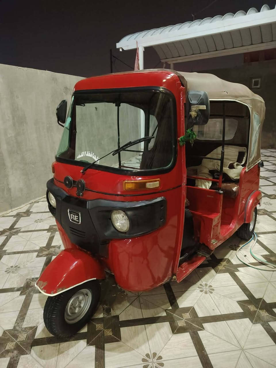 سلام عليكم تكتك للبيع 18 جاهزة على اخر حبايه تكتك مكينه 20 خير من الله السعر 3800 وبيه مجال بسيط الاستفسار وتساب ***********
