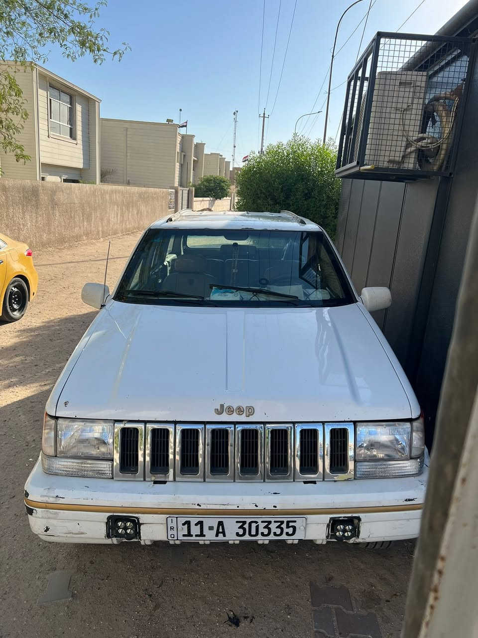 Jeepجيب 
موديل 95 
كير مكينه بطه  مكفول من تنقيص وتبخير جدد
تخم تاير جديد شاشه كامره 

عنوان الاعضميه 
سعر 48

***********
