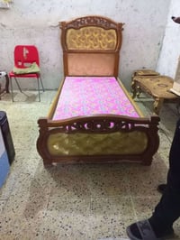 سرير صاج ٢م×٩٠ • حوض سمك جهاز تنفس • دواشك ٧ جدد