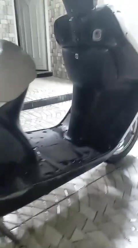 سلام عليكم
سبيسي ما ليزي دراجه مكفوله من كولشي
لا تجفيت ولا تبخير ولا دخن ولا تنقص
المكينه ما مفتوحه شرط كوله شغاله
اشاير لايت دراجه حلوه مال جناي
سعر دراجه ٤٧٥ مكان دراجه الموفقيه
***********
***********
