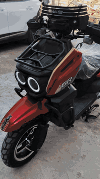 السلام عليكم دراجه شحن أباتشي 2026 جديدة مستعمل 20 يؤم 6 بطارية كبيره مسطره 39 تكبيره ملف 3000   سرعة 90    البيع عنوان بغداد ساحة الوثبة  سعره    950     ***********
