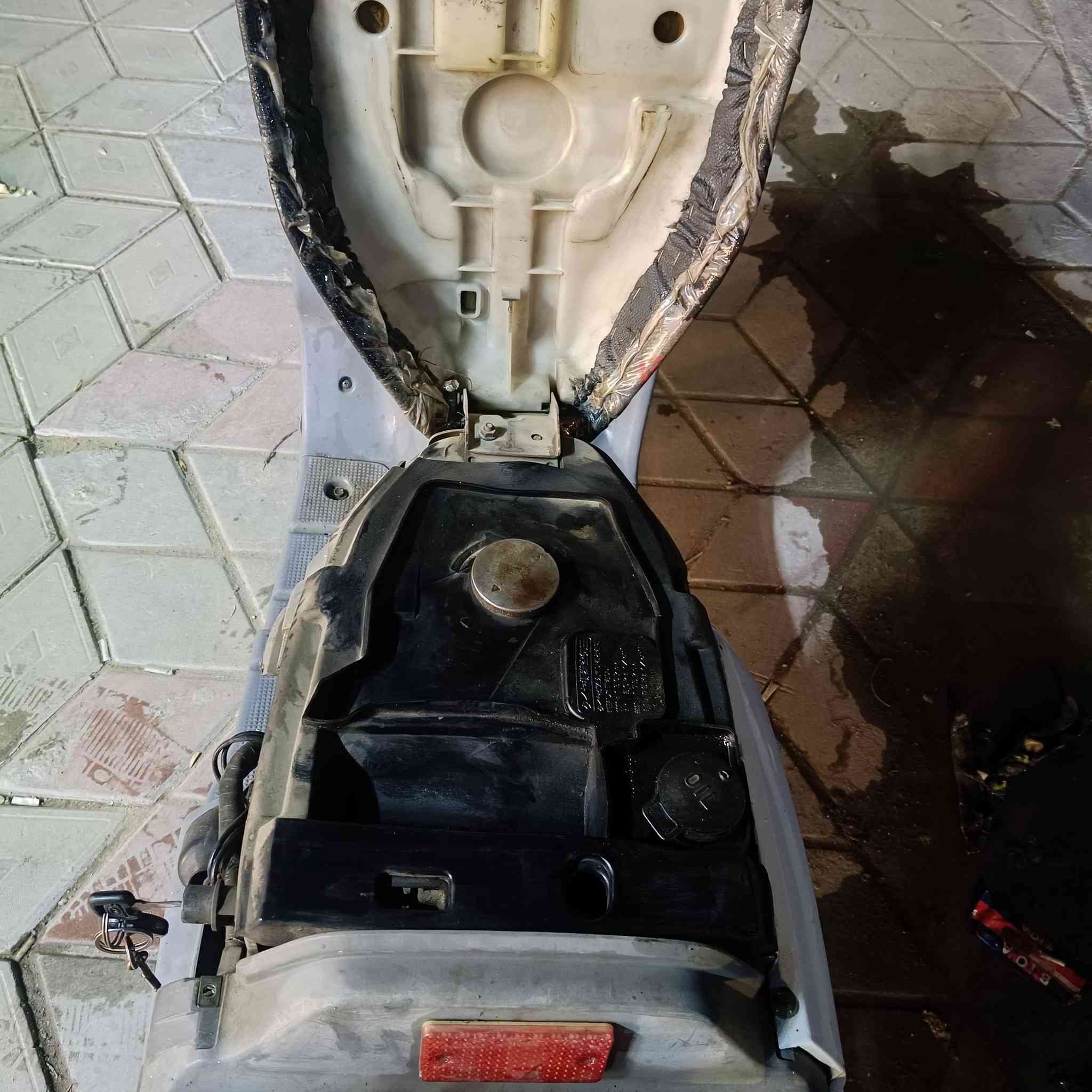 سلام عليكم
دراجة بيكم البيع( كوم حديد ) 
نقص الكفر الصفح 
كابريتر تعبانة وبلك معمي 
ما فارغ الها بغداد المشتل 
الاستفسار خاص


**إذا كنت صاحب هذا الإعلان وتريد حذفه لأي سبب، رجاءا أرسل رسالة إلى الدعم الفني**