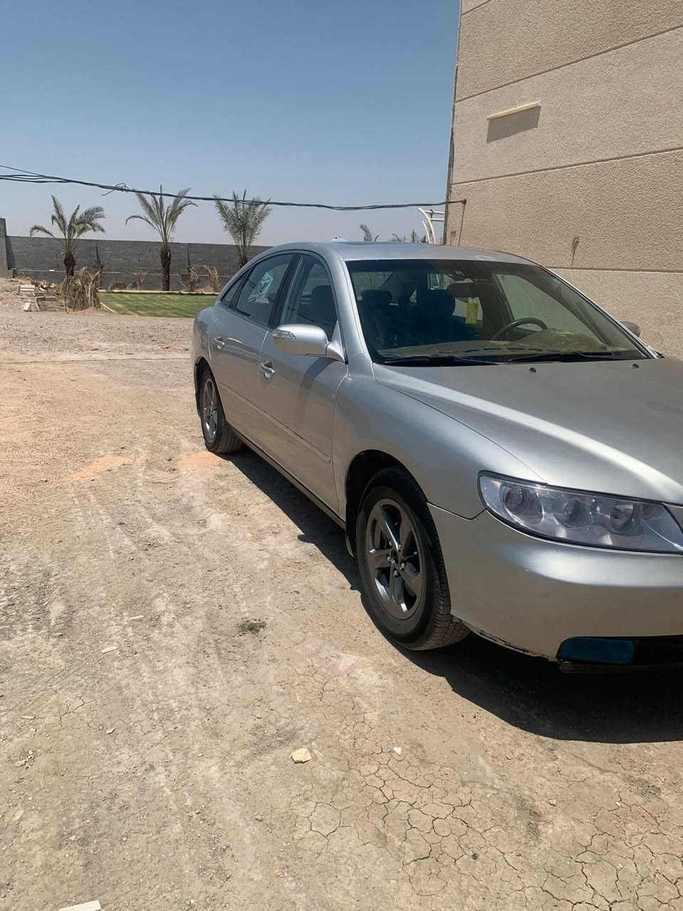 ازيرا للبيع 2008 بيهه حزام بس كلير جاهزه كير مكينه جديد حداديه تبريد تدفئه محرك ٢٧٠٠ خليجي  بيهه قطعه خلفيه ضربه بل عراق وبل جديد طخه موضحه بل صوره سياره جاهزه رقم سنويه جديد بسمي شرط التحويل اتصل ع صاحب السياره الاستفسار ***********
