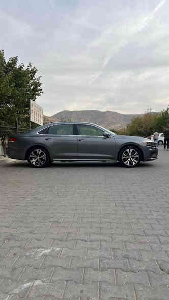 پاسات 2022 SE
فول موصفات
به صمه 
شغال
سلايت
تحديد سرعة 
كوشن جلد
كوشن هيتر
تبريد مركزي
لايت ليد
ويل بيلادي شريكه
صندوق ذكي يفتح عند يقرب الي
كار بلي
مكينىة 2.0 Turbo
مكينه شرط مو مفتوح كير شرط
برشوت سليمة
حادث صندوق تبديل
رسم حادث موجود بل صوره
56000 مایل ماشية
سعر 18.600$ و بها شوي مجال
رقم *********** دهوك
