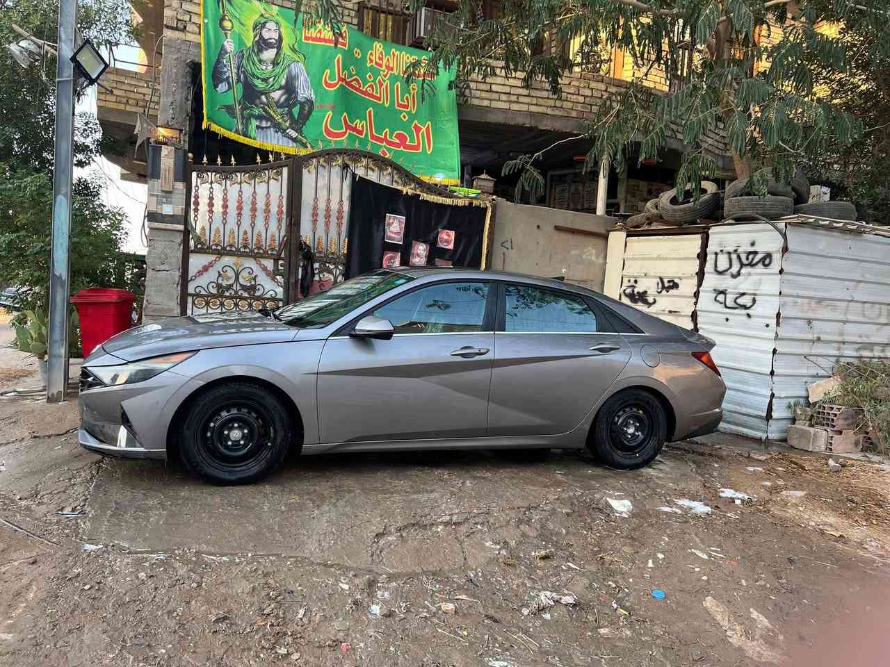 النترا2023هايبرد وارد امريكي فول عدا فتحه والكشن  حادثها بابتين فقط بدون دواخل وبيها كلير  من أمريكا بدون ايرياك لا لغد لا شاصي مكينه كير حداديه تبريد كله كفاله أي نقص مابيها سيارة جاهزه كامله وجديده رقم بغداد باسمي تحويل ثاني يوم السعر 118بيها مجال كلش قليل مكاني بغداد الشعله ***********
