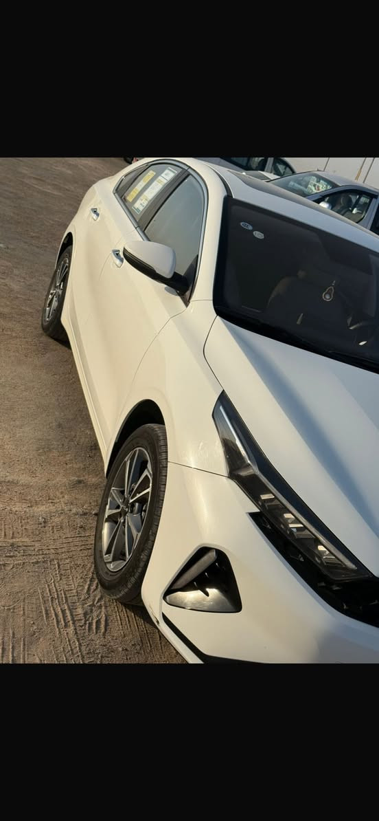 كي ثري موديل 2022مكفوله كفاله عامه سياره جديده مامتعوبه فول مواصفات معروفه مواصفات ل22
مكلف بالنشر رقم صاحب السياره ***********
