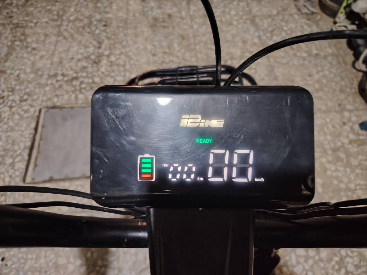 السلام عليكم دراجة شحن للبيع  مستعملة  شي قليل اربع بطاريات مستعملة شي قليل اربع سويجات بصمات اثنين  سرعة 35 حقيقي  دراجة نظيفة  خير من الله  للتواصل على الرقم /*********** / العنوان بغداد الزعفرانيه شارع البطل سعر 250  قفل قفل
