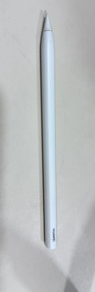 السلام عليكم ايباد نظيف 100% مستخدم قليل كلش اخو الجديد والتفاصيل كامله مع الصور وملحقاته كامله وياه الايباد شاشه ورقيه تمنع انعكاس الضوء تفيد للاستخدام الطويل 
السعر 400 الف


**إذا كنت صاحب هذا الإعلان وتريد حذفه لأي سبب، رجاءا أرسل رسالة إلى الدعم الفني**