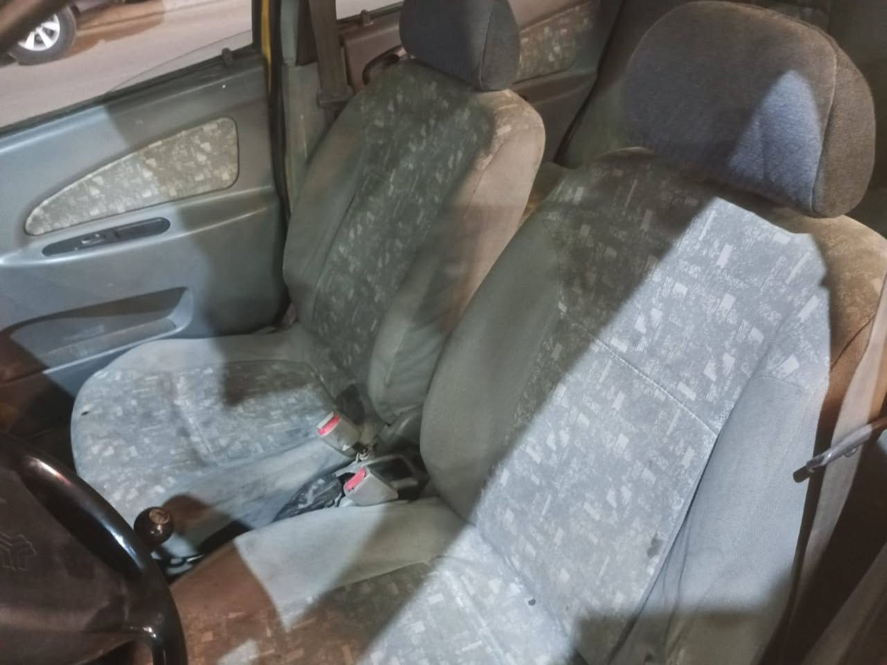 سلام عليكم من رخصت الادمن المحترم سيارة طيبة 2015للبيع او مراوس بسايبا خصوصي تحويل ثانيوم سيارة صدر خلفي وامامي جديد مكينة مجفتة جديد بعدهي عل سحك كير جديد كهربائيات شغالة كشر شوف العين سيارة ينرادلهة شوية ترتيب مطلوبة هيئة وغرامات ينزل من سعرهة تاخذ صافي راعيهة يريد تحويل السعر 32وبيهة مجال اني مكلف بلنشر رقم راعيهة***********
