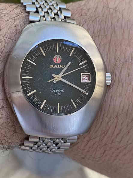 السلام عليكم 
نوادر القطع السويسرية
رادو 
رايموند ويل 
جوفيال
تيل 
تيسوت
كونتينتال 
اوريس
كولبر
ويست اند 
نظافة تامة
تعمل بكفاءة عالية 
الوان مميزة 
تفاصيل القطع عالخاص مباشرة 
يوجد توصيل لجميع المحافظات 
***********
