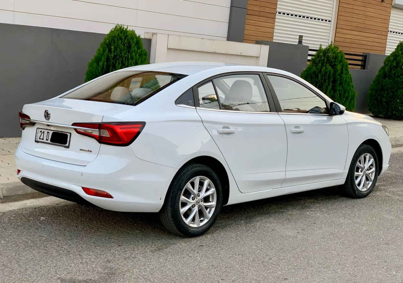 MG5 Comfort 2024🈲
❇️کۆمفۆرت- 30000 کم ڕۆشتووە -تەنها دۆسەی سایەق بۆیاخی هەیە بێ سارد  بێ تەرزە -زۆر پاک و جوان -هەموو گیانی لەسەر دەقی شەریکەیە
💯ئۆتۆماتیک-بەصمە-شاشه-كامێرە-حاسە-ناوکرێمی-دوو مۆدی لێخوڕین-پێش و دوا ليد-ئۆتۆ لایت -ویلکەپ-ئیشارەتی سەر ئاوێنە- تحدید سرعە ـ ڤۆلیۆم-ABS-تەبرید لەمس -حساس تایە 
✅🥇 گاعی قاڵبی بۆ کراوە - تازە ڕۆنی گۆڕاوە
🕹️شوێن / سلێمانی 
نرخ/103 💵
📲 *********** السليمانية, العراق
