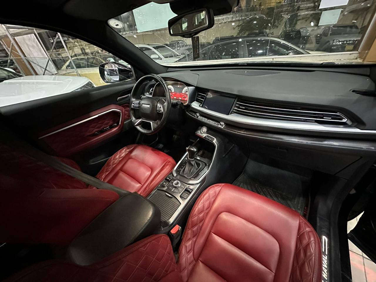 سلام عليكم
رمضان كريم
بيع فقط
هفال فول مواصفات 
 موديل 2021
ماشي 120 الف
 بلا صبغ بلا تبديل كير محرك شرط مامفتوح محرك ( 20 ) توربو رقم سنويه جديد شرط التحويل السعر 145 بي مجال قليل عليها غرامه 570 الف ينزل من السعر مكان السياره دهوك رقم موبايل *********** وتساب دهوك, العراق
