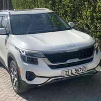 سيارة سيلتوز 2023 لون ابيض .. فول مواصفات رقم بغداد وارد امريكي.. نظيف...