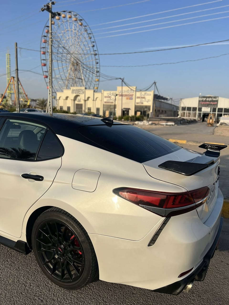 السلام عليكم 
تويوتا كامري TRD
الموديل:2022
حجم المحرك:6سلندر 3500
عداد المسافه 60.000الف 
مواصفات الTRD المعروفة 
السياره جديده بدون نواقص 
بجم كبس ضرر خلفي 
جاملغ خلفي وقبق الجنطه 
بدون ايرباك بدون دواخل 
رقم بغداد انكليزي باسمي تحويل مباشر 
السعر 238
مكاني كربلاء 
***********
