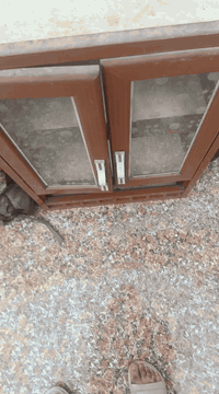 معرض صغير عرض 60 وارتفاع 90 تعليك 40لف ***********
