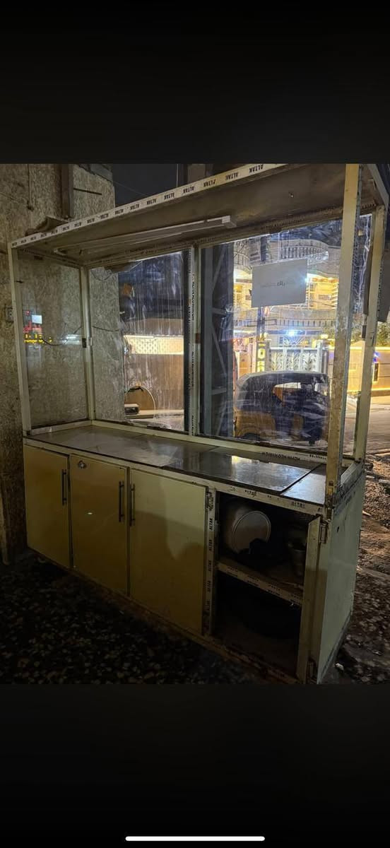 سلام عليكم اخوتي
ميز مال بركر مال اي شي سيستعمل 
الميز كدامك هاي نضافته وهاي الشغل الكدامك انت شوف وقيم واخذ للبيع الشراي انتصل ع هذا الرقم ودلل***********
مكاني شعب حي الجزائر قرب صيدليه الفيحاء
