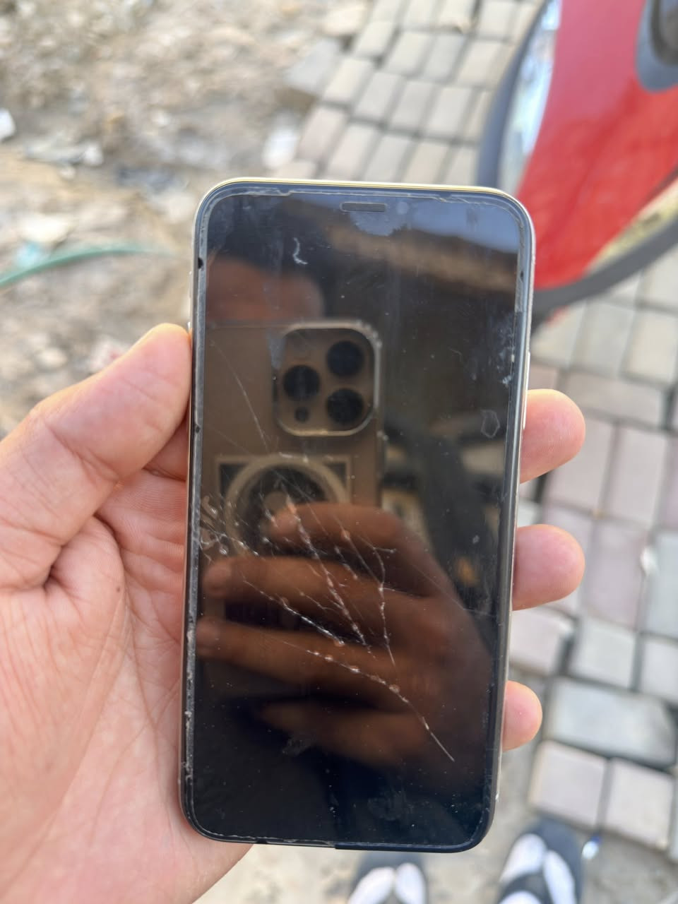 السلام عليكم 
اكس عادي
مبدل بطاريه
وكسر موضح بالصوره بالشاشه الاصليه 
مسعجل ع بيعه


**إذا كنت صاحب هذا الإعلان وتريد حذفه لأي سبب، رجاءا أرسل رسالة إلى الدعم الفني**