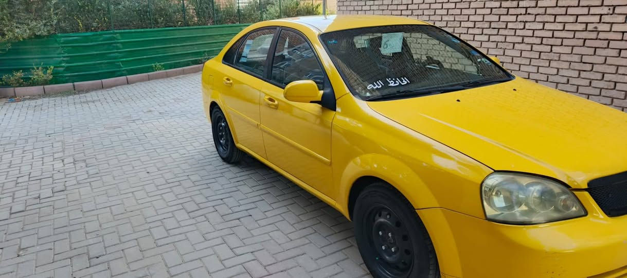 السلام عليكم شباب
للبيع أوبترا شركة العامة للسيارات بلادي أصفر موديل 2010
رقم انكليزي ديالى هزة وسنوية كلها جديد
كير مكينة مشط ستيرن جديد
تخم تاير جديد قايش  تامكيس قايش داينمو جديد
دهن المكينة جديد البارحة بدلتهم ماي مكينة اخضر ادير الها ما ادير ماي عادي
كهربائيات وضع الشركة سنتر لوك جام كهرباء مرايات الجانبية كهرباء الارضية جلد الكشنات نظيفة
بطاين الباب جديدة مثل ما موضح بالصورة
شاشة +كاميرا نوعية ممتازة +تبريد شرط ويا السويج ثلاجة
تدفئة شغالة االسيارة بأسمي وشرط التحويل السيارة بيها قطعة وحدة تبديل جاملغ أمامي والسيارة مصبوغة فرن
مكاني بغداد تقاطع ميسلون السعر 67 $ وبيها مجال للطيبين

*********** واتساب او اتصال
