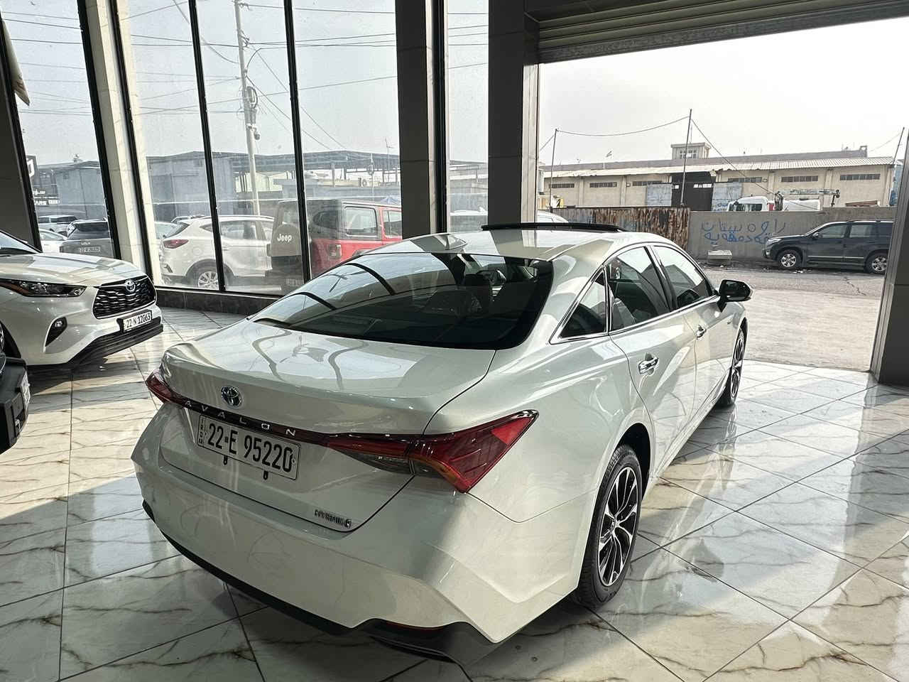 تويوتا أڤلؤن
موديل-2024
تجميع-صينى
مواصفات-فول- 
كيلومتر-16000
محرك-بزين-هايبريد
0750 711 5442
0772 152 5442
