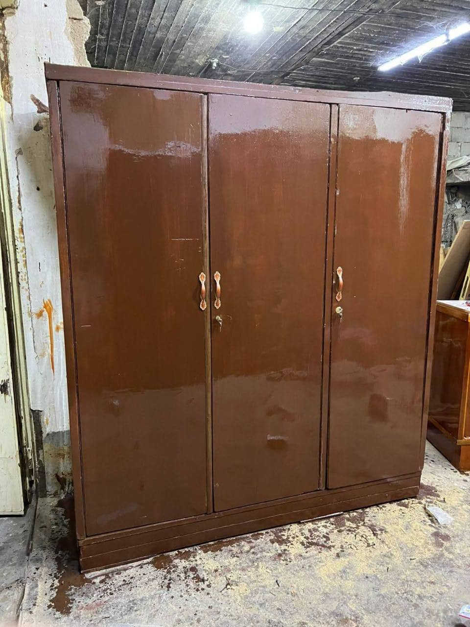 كنتور 6بوب حطاطة السعر240الف
كنتور 4بوب حطاطة السعر 200الف
كنتور 3بوب حطاطة السعر 140الف
كنتور بابين حطاطة السعر 100الف
بوفية 3مترات حطاطة سعر 125الف
بوفية مترين ونص حطاطة السعر 125الف
بوفية متر و10حطاطة السعر65الف
العنوان التاميم القادسية الاولى شارع المشاتل 
للأستفسار***********
