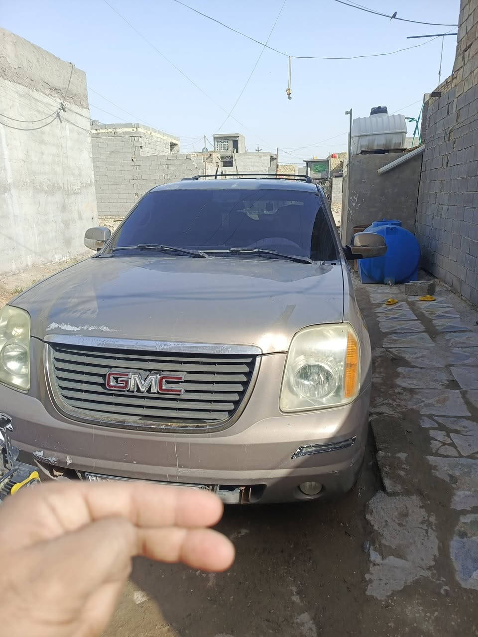 من رخصه المدير المحترم جمسي بتره كصه جنطه شغل باجات مكينه كير كهربائيات تبريد تخم ناير جاهز جهاز انذار مانع السرقه ريمون الله شاهد ماخذهه ب70 بس محتاج وريد ابيع السعر 60 مكاني بغداد رقم *********** رجا ن المو شراي ليكسر بحلالا العالم
