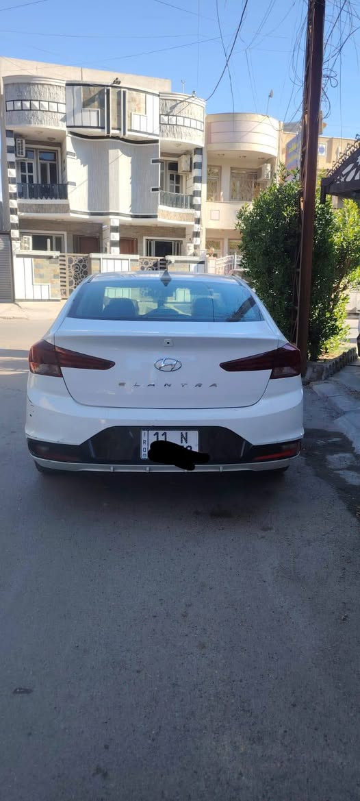 سلام عليكم
النترا موديل 2020 ماشيه 100
رقم بغداد جديد محرك 2000
سياره داخل كلين صور حادث بل منشور مكفوله من الصيغ  محرك كير مكفولات كير atجديد فول  مواصفات ماعده فتحه وبصمه السعر 138 الرقم ***********
مكاني بغداد كراده
