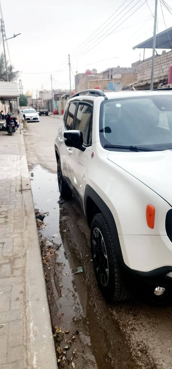 جيب ارنكد موديل2023 السعر 115 سياره جديده حادث بيبان راجع بارد جديده السياره بس بيهه صوت بالمحرك للاستفسار واتس اب *********** البصرة, العراق
