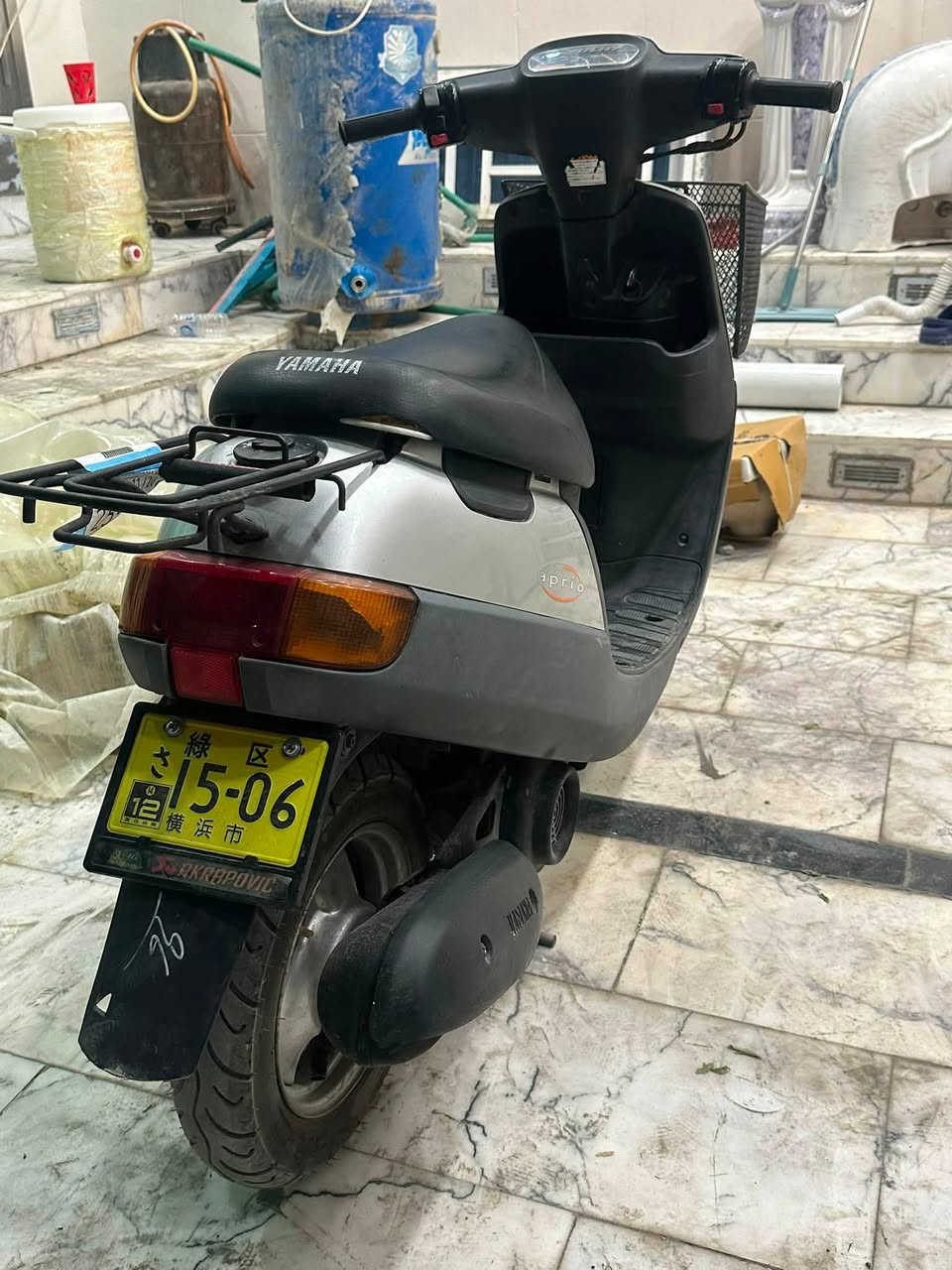 السلام عليكم دراجه بطه  
نازله من الحاويه صارلها أسبوعين 
بعدها رمبه سعر ٨٥٠ وبي مجال 
عنوان كربلاء 
فقط واتساب /***********
