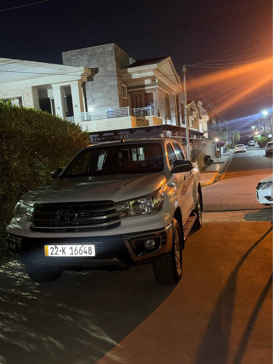 تویتا مەرزیە مۆدیل ٢٠١٨ شەریکە جیهان فول مواسەفات 
سەیارەکە خاوینە بی سبوخ بی تەحدیل یەک دەستە لەکن خۆمان بووە 
ژم. *********** أربيل, العراق
