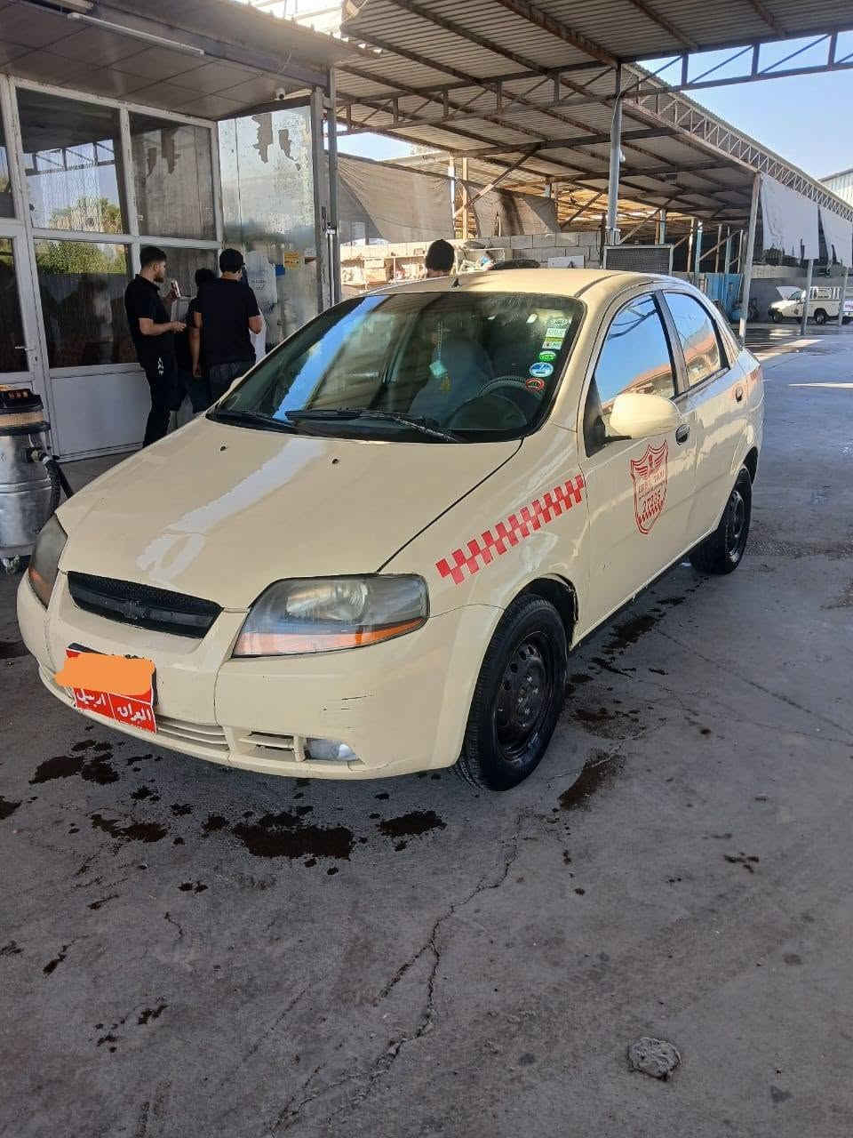 ئەو تەکسیە بۆ فرۆشتن
مۆدێل ٢٠٠٦
گێر و مەکینە بەشەرەت
تەبریدەکی خۆش
چوار ڕەقەمیە
غازەکی تورکی خاوێنی لەسەرە
سەنەوی بەسەرچووە، بۆنیتی گۆڕایە، قالبەکی خاوێنی هەیە
بەشەرەتی بەناوکردن و بڕینەوە
نرخی ٧٢ وەرەقە ماڵی کاسبیە

تکایە ئەگەر موشتەری نی تێل مەکە
*********** أربيل, العراق
