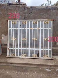 شباك مستخدم للبيع الارتفاع مترين العرض مترين و30 مكاني بغداد الحسينيه ...