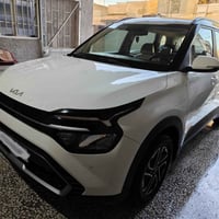 إعلان بيع سيارة كيا كارينز 2023 - 7 ركاب  السيارة: كيا كارينز 2023 مود...