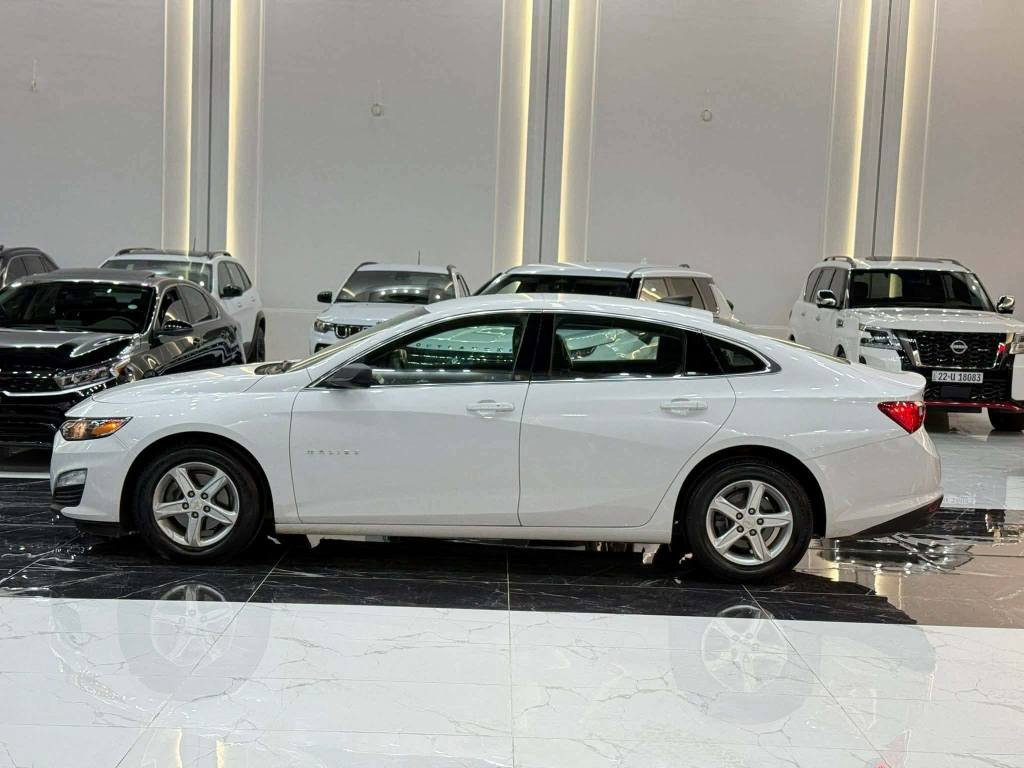 𝟐𝟎𝟐𝟐 𝐂𝐇𝐄𝐕𝐑𝐎𝐋𝐄𝐓 𝐌𝐀𝐋𝐈𝐁𝐎
‏‎
شوفرليت ماليبو موديل : 2022

السعر : 123$

اللون : اليض 

عداد المسافة : 58 الف 

حجم المحرك : 1.5L TURBO (4.سلندر)

ملاحظة السيارة : فقط جاملغ ربع باب صبغ بدون دواخل

تفاصيل اكثر الاتصال علی ارقام التاليه
‏‎‏
‏ WhatsApp - Vibir 

☎️***********

عنوان📍اربيل فرع ناقلات

معرض كاليفورنيا كارسCALIFORNIA Cars🇺🇸🇮🇶 أربيل, العراق
