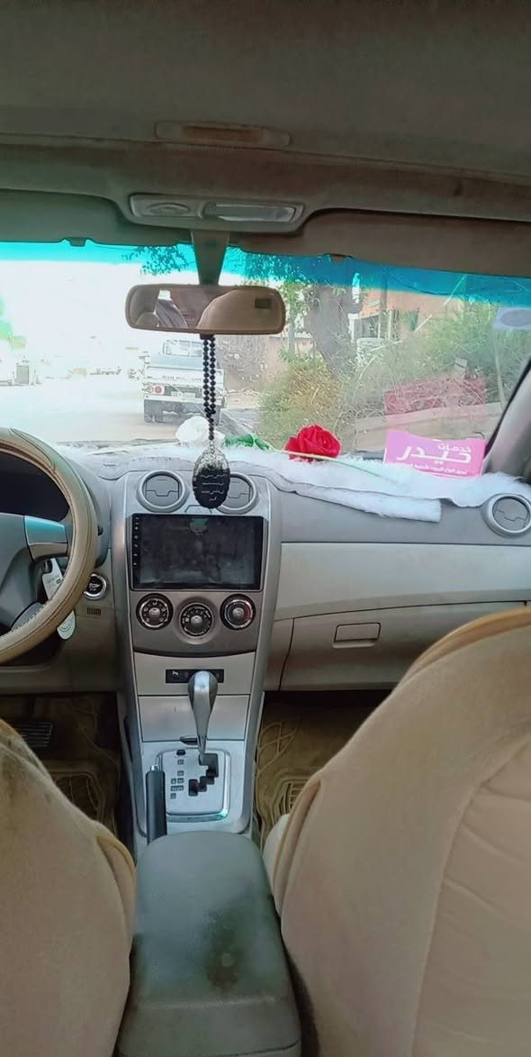 السلام عليكم BYD 2013 السيارة مكفولة من كير ومحرك بلادي رقم بغداد انكليزي السعر 50$ وبيهه مجال الرقم *********** بي واتساب ملاحظة: بيهه صبغ بل تكمة واكو خياس بل هلال مكاني بغداد الشعلة.
