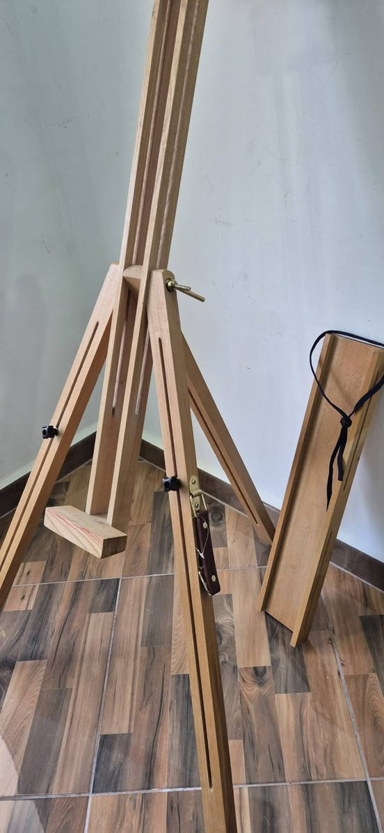chevalet de campagne en bois pliable et pratique


**إذا كنت صاحب هذا الإعلان وتريد حذفه لأي سبب، رجاءا أرسل رسالة إلى الدعم الفني**