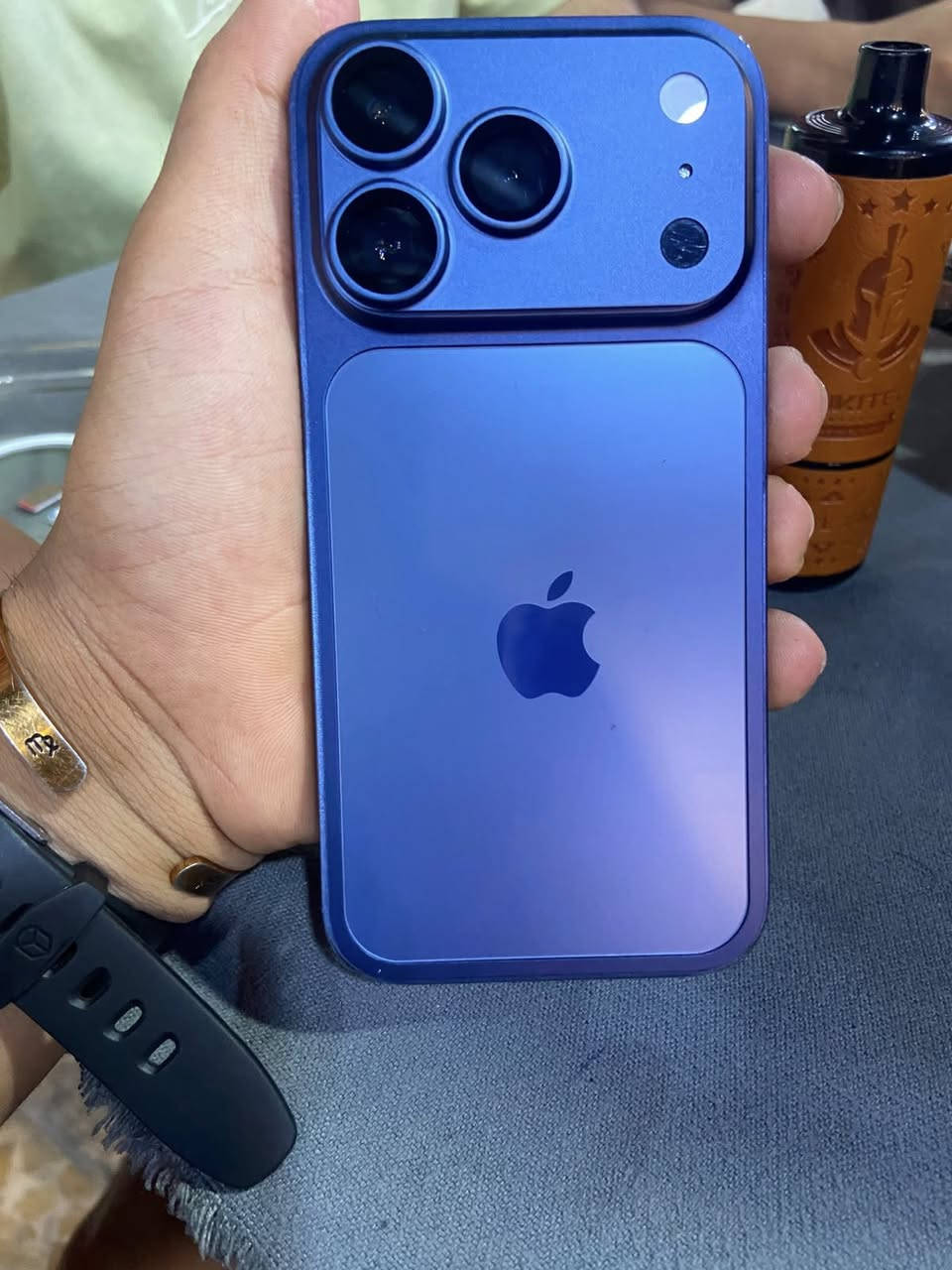السلام عليكم
ايفون 14pro
لون بنفسجي 
ذاكره 128
بطاريه 79
بل مناسبه مغلفه تغليف 17 ما محوره شاصي يعني تكدر تشلعه وجهاز بحاله الوكاله مداخل تصليح ابد ابد ومكفول من شخوط فقط النقطه الي بشاشه ماثر بل لمس ابد وما ميبنه 
ملاحضة 📌 اجهاز تخطي بدون سيم كارت 
تواصل واساب:***********

