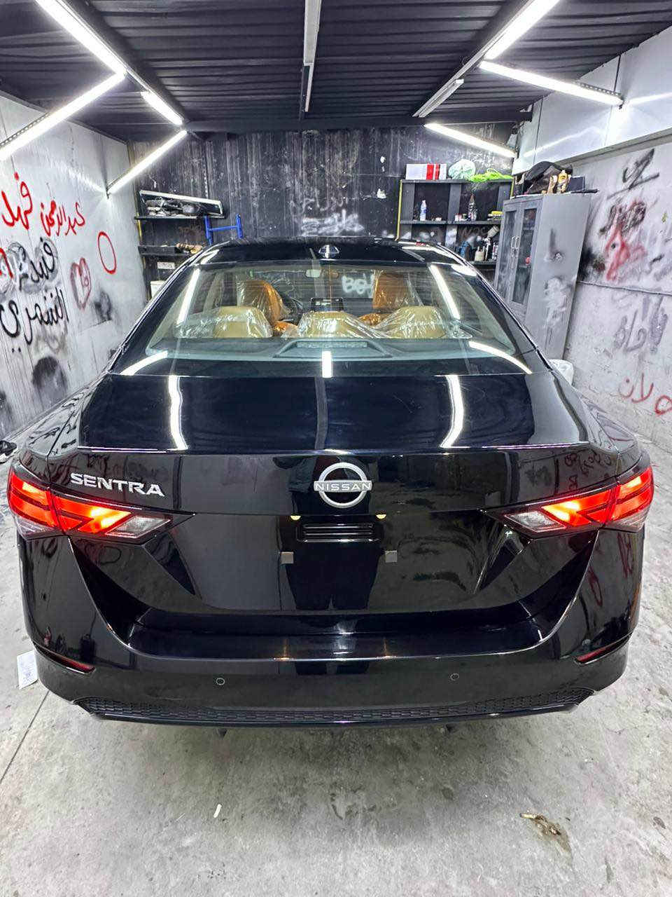نيسان سينترا 2025 SV
عداد المسافة : 700 ميل (صفر) 
حجم المحرك : 2000 (4 سلندر)
ابيع حزام صبغ بدوووون دواخل
⭕️بجم كبس
⭕️خلف كبس
⭕️ايرباك البردة صفحة السائق ومرجع سستم
مواصفات 👇🏻
 بصمة ابواب 
بصمة تشغيل 
تشغيل عن بعد 
كاميرا °360
‏‎كاميرا امامي
كاميرا جانبي
كاميرا خلفي
اوتو هولد 
اوتو ستارات 
اوتو ستوب 
رادار امامي
رادار جانبي  (نقاط عمياء)
رادار خلفي (التحذير من الاصطدام)
حساسات خلفي 
نظام (𝐄𝐂𝐎)
نظام (𝐍𝐎𝐑𝐌𝐀𝐋)
نظام (𝐒𝐏𝐎𝐑𝐓)
كشنات جلد قيسي
تحكمات استيرن
تبريد لمس 
بكلايتات ايـــLEDـــد بيلادي
السعر 114$ ورقة وبيها مجال قليل
مكان السيارة اربيل
السيارة كاتى تترقم اربيل. سليمانية . دهوك ب 11 ورقة
ميحتاجلها دينار مصرف

*********** واتس اب
*********** أربيل, العراق
