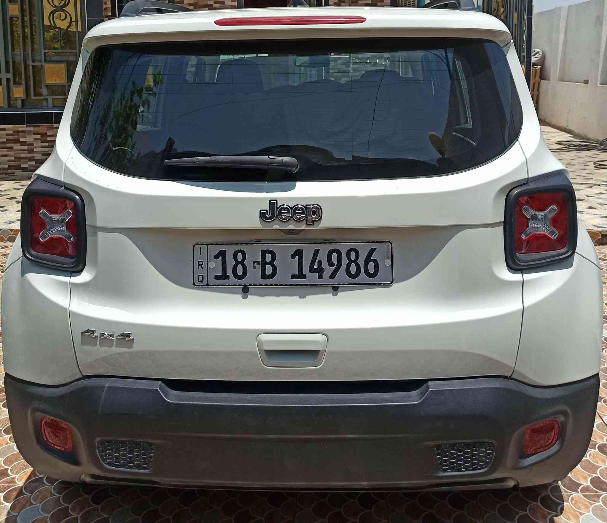 جيب رينجيد ٢٠٢٣ ابيض رقم بابل حرة باسمي تيربو ١٣٠٠ حادثها موضح بالصور بدون ايرباك ماشية ١٦ الف السعر ١٣٨  .


**إذا كنت صاحب هذا الإعلان وتريد حذفه لأي سبب، رجاءا أرسل رسالة إلى الدعم الفني**