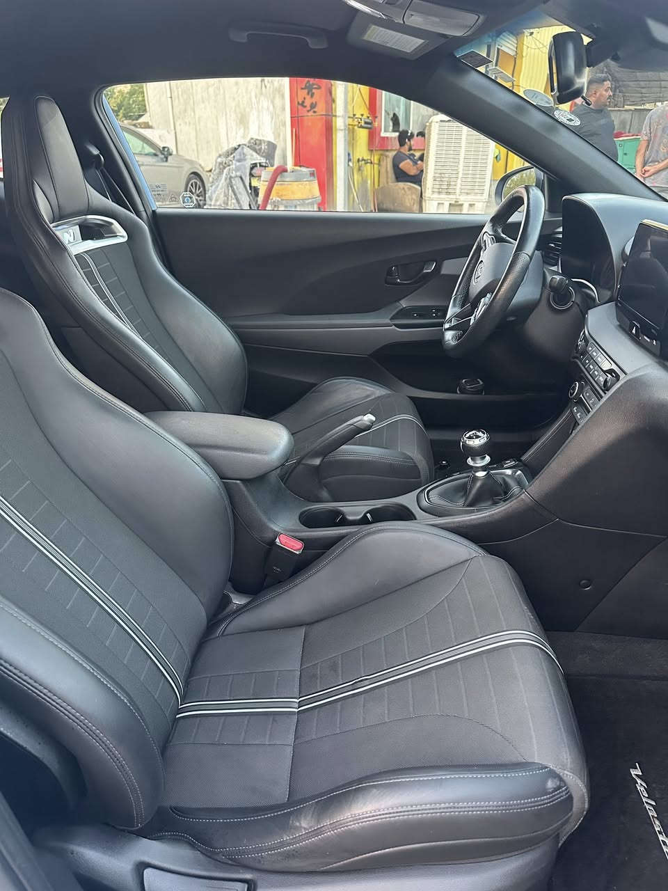 فولستر N كير عادي 🔥
فولستر N كير عادي للبيع او مراوس. 
موديل 2022  لون مميز كشنات ريكارو
ماشيه 50 الف كيلو بعدها جديده
ضرر جاملغ وبونيد بدون داوخل بدون ايرباك
سعر 140 وبيها مجال 
تتواصل وتساب ***********
مكان السياره اربيل
