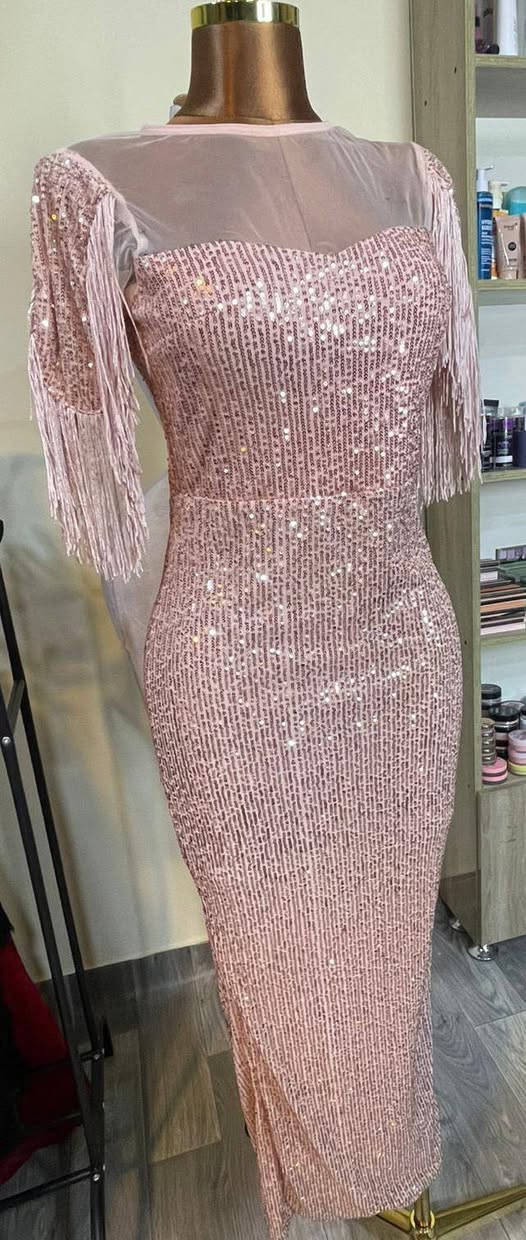 مرحبا بنات...  عندي مجموعة فساتين للبيع قياسات متنوعة وأسعار مناسبة ملبوسه مره وحده لمده 3 ال4 ساعات في القاعة 

مكاني بغداد حي الجهاد 

الأسعار والأستفسار عالخاص وادللوا


**إذا كنت صاحب هذا الإعلان وتريد حذفه لأي سبب، رجاءا أرسل رسالة إلى الدعم الفني**