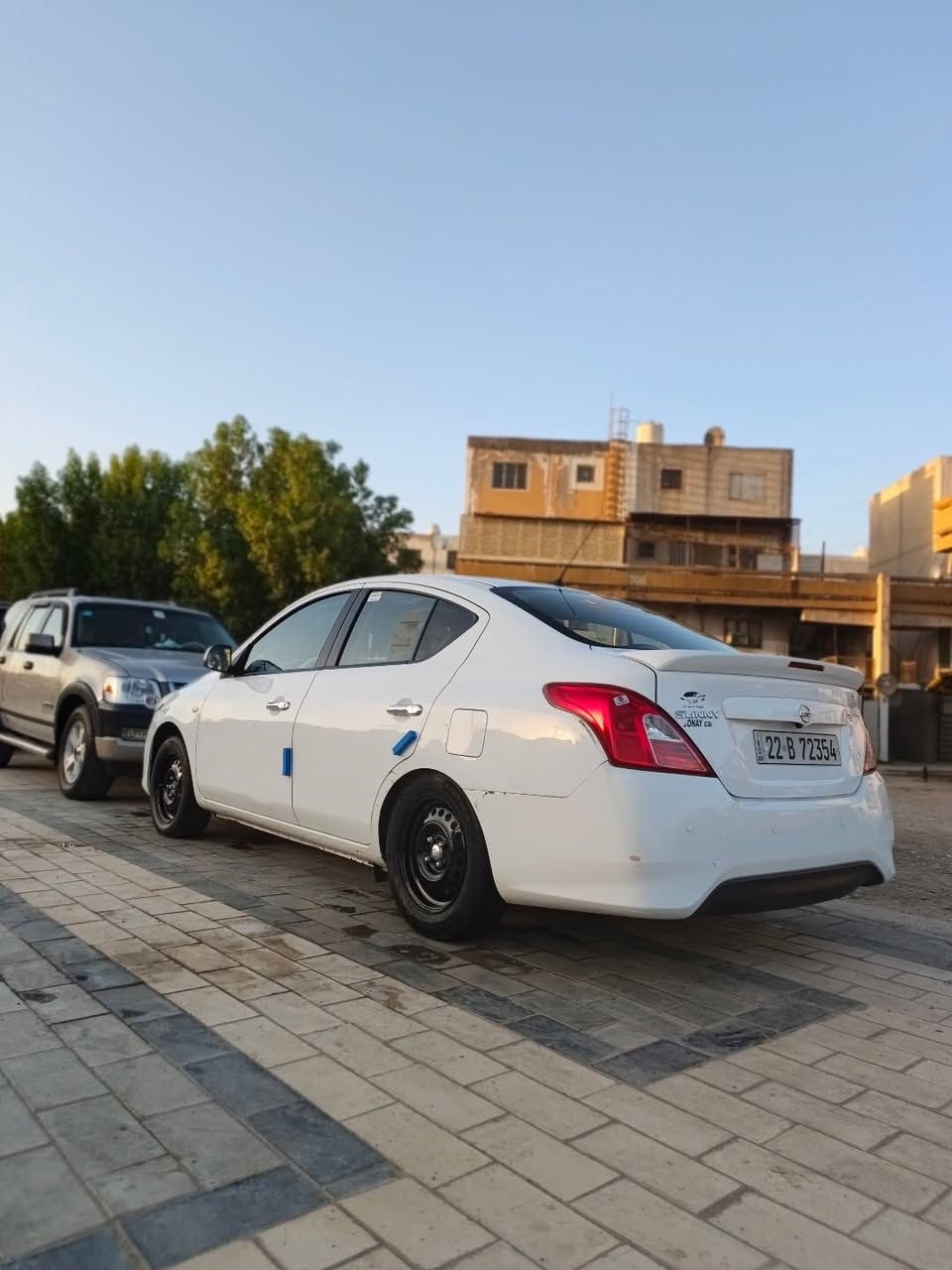 نيسان صني 2022 رقم اربيل سيارة جديدة بارد يم باب السايق بس السعر 115المكان بغداد الدورة اهذا رقمي ***********
