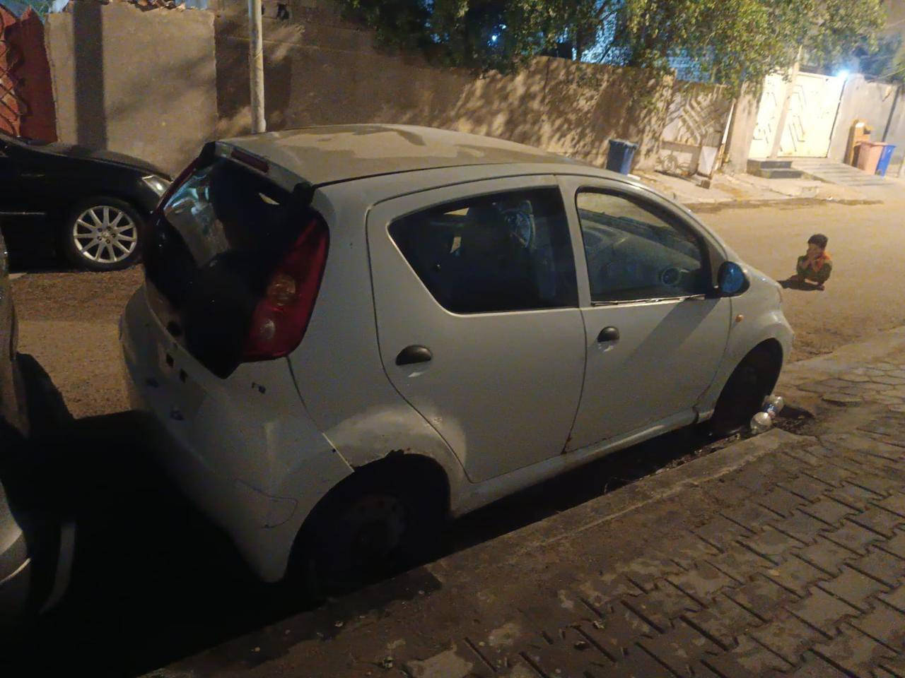 السلام عليكم سياره تسقيط رقم مثنى للبيع سعر ٢٠
رقم تليفون ***********
