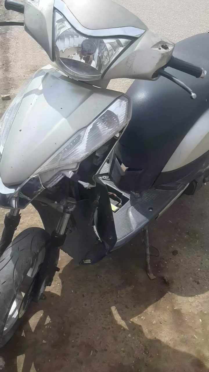 دراجه صيني نكره وسلف مثل ماموضح بالفيديو  قفله ٢٥٠الف بدون اوراق المكان سلمان باك المدائن متواجد فيس


**إذا كنت صاحب هذا الإعلان وتريد حذفه لأي سبب، رجاءا أرسل رسالة إلى الدعم الفني**