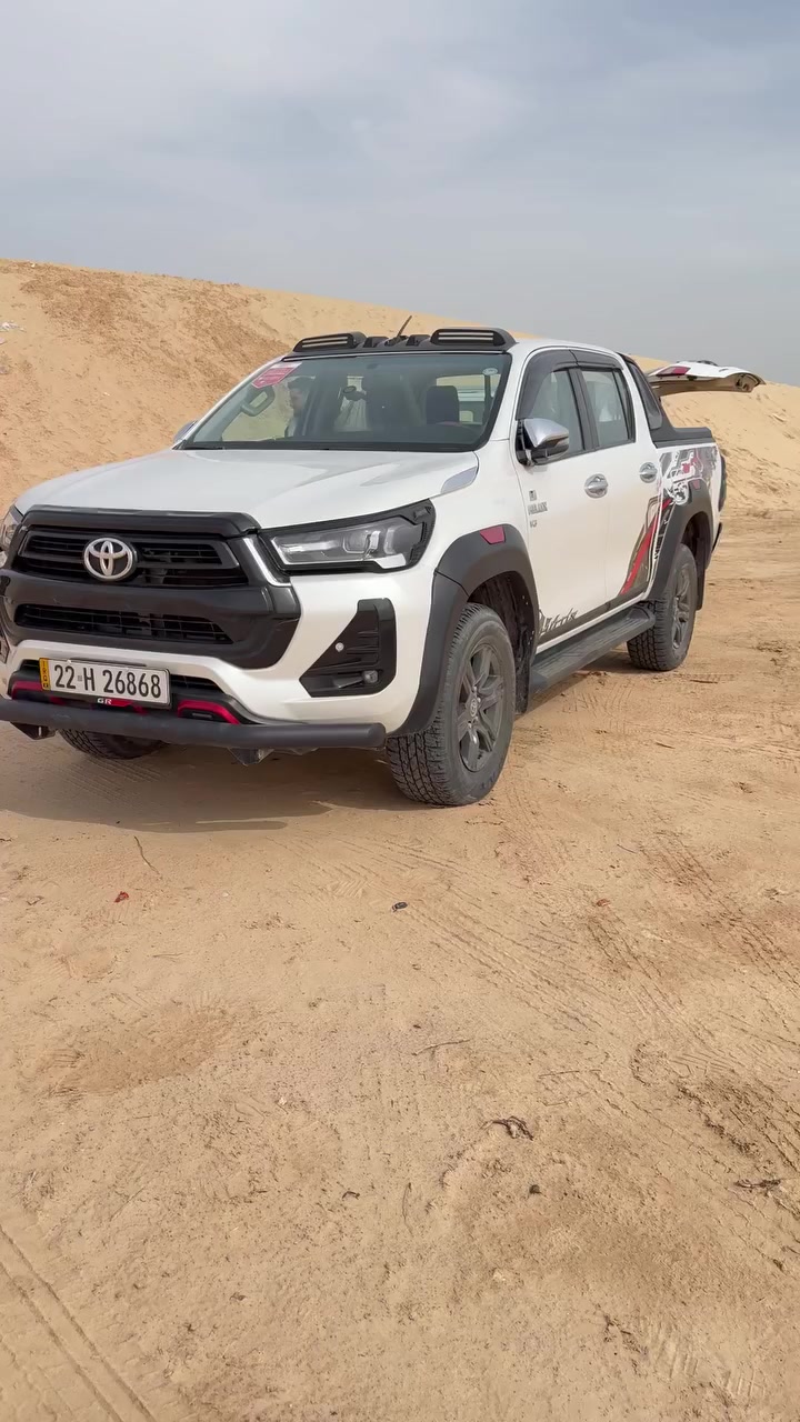 سلام عليكم
هايلوكس ساز 6V مكينة 3800 باسم شركة العملاق الاحمر للبيع بعدهي بضمان الشركة ماشية 37 الف قابل للزيادة مكفولة من كلشي
رقم اربيل مميز وكالة باسمي
وعليهة اضافات مثل الايت الفوك ودرع الدعامية ودوشمت كشنات ودرع البدي
السعر 3 و80 ورقة
الشراي يتصل ***********
